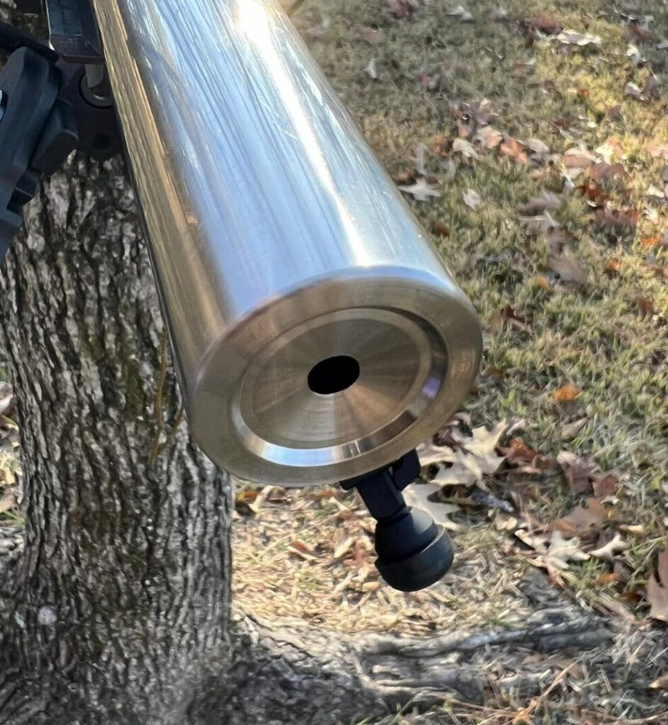 Precision-cut crown on a rifle barrel muzzle